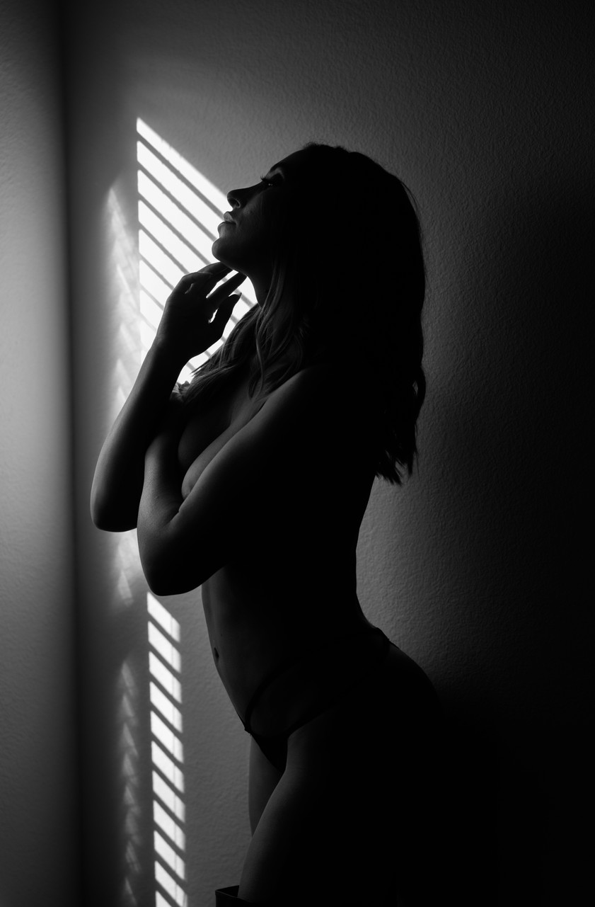 Moody Silhouette Boudoir Photography | Bay Area Boudoir Photographer
