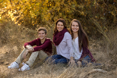 Family pictures in Tracy California Family Photographer 