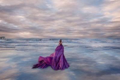 Wedding photos on China beach in San Francisco 