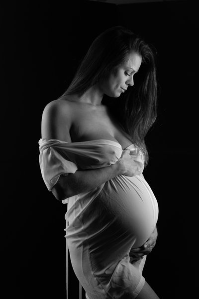  In home maternity photographer in the san Francisco bay area 