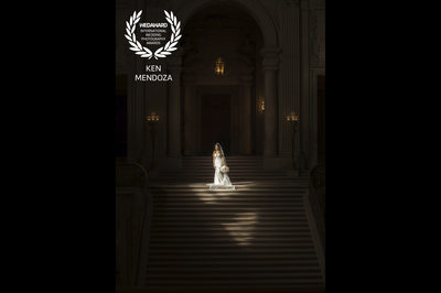 Grand Staircase Bridal Magic: Perfect Light Moments