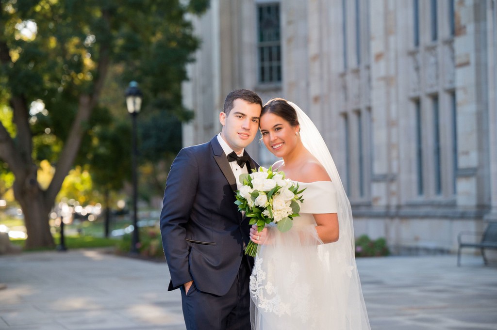 Wedding Photos Cathedral of Learning Pittsburgh