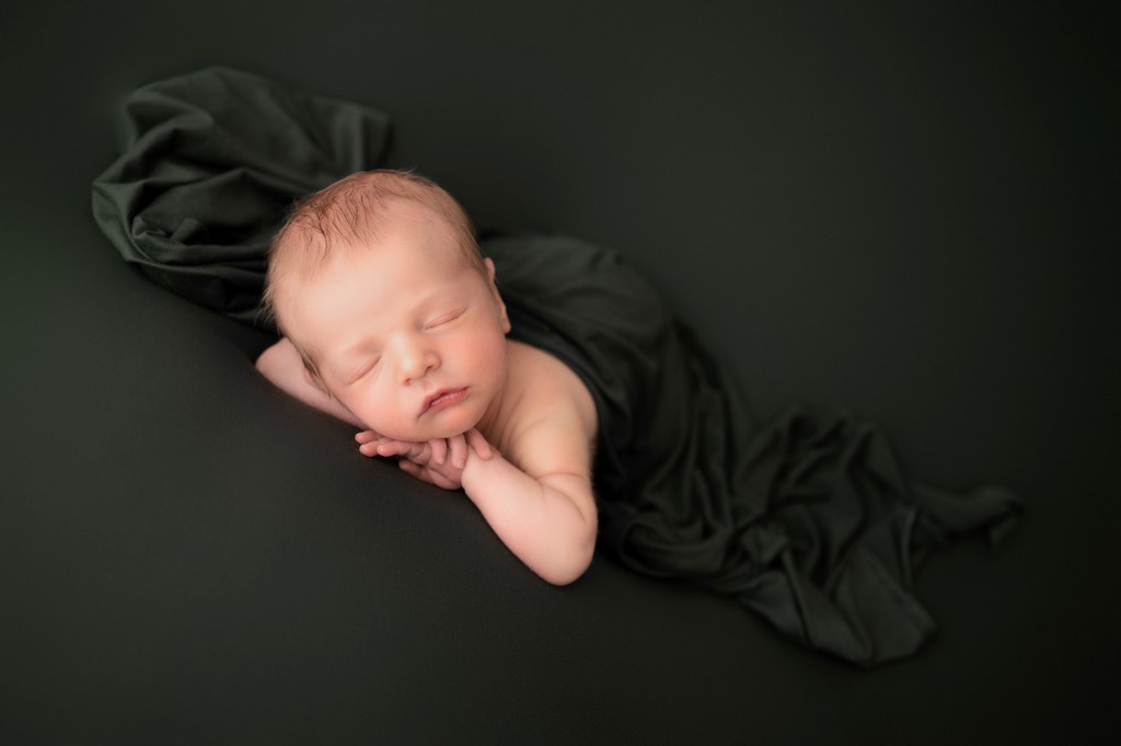 PIttsburgh's Best Newborn Photographers