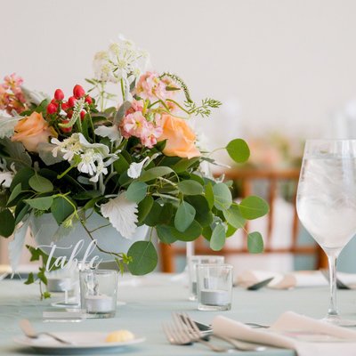 pretty karrie hlista wedding flowers