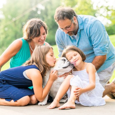 family photographer in butler county pittsburgh with dog