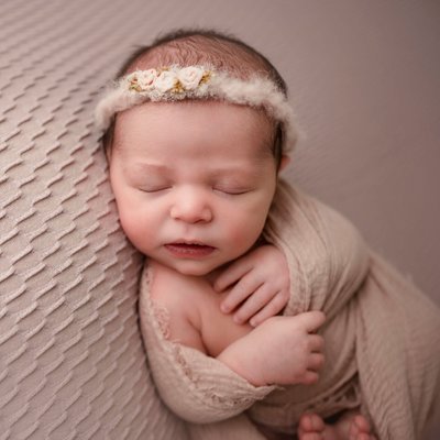 Best Newborn Photographers in Pittsburgh