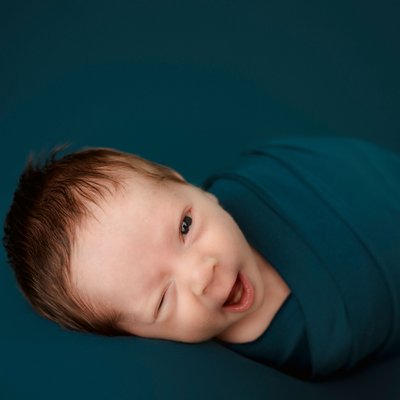 Newborn photographers In Pittsburgh Leeann Marie