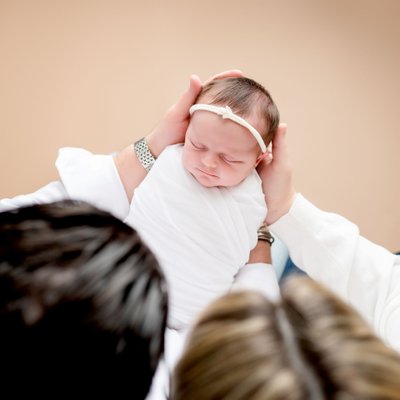 Lifestyle studio family photographer for newborns in Pittsburgh