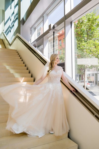 bride on fairmont pittsburgh hotel staircase