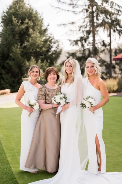 april wedding pittsburgh field club