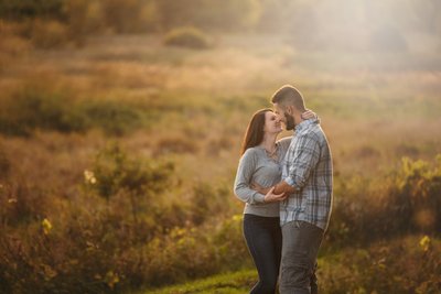 Gorgeous Engagement Session in the Fall Matea Park 
