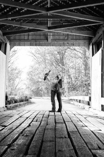 Spencerville Covered Bridge Indiana Family Photographer