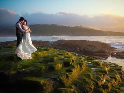 Fotógrafo de post boda en playa de Bizkaia