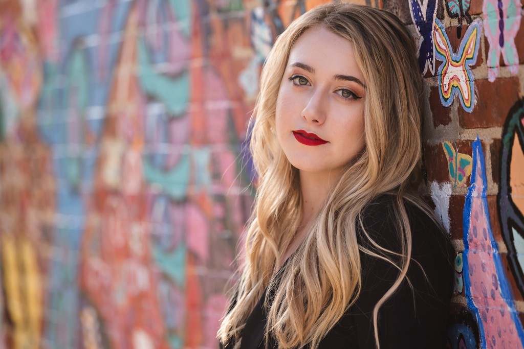 Downtown Lincoln Senior Photos