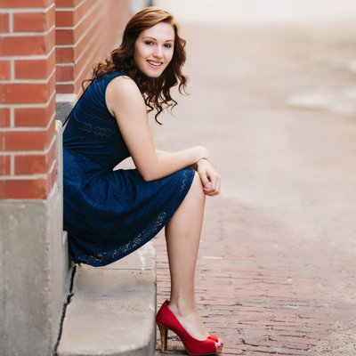 Downtown Lincoln Senior Shoot