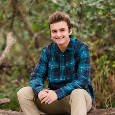 Lincoln Southeast High School Yearbook Photographer