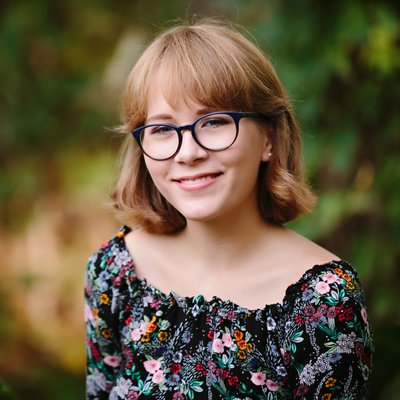 Senior Portrait Sunken Gardens