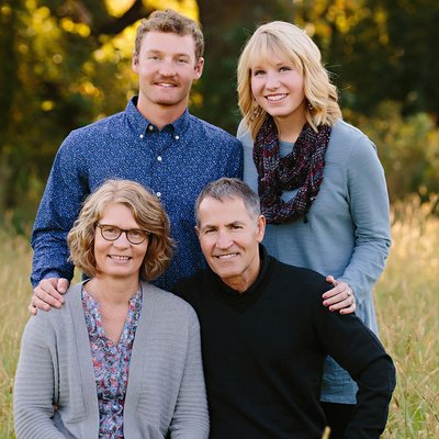 Portrait Session with a Family in Seward