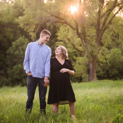 Maternity Photographer Lincoln, NE