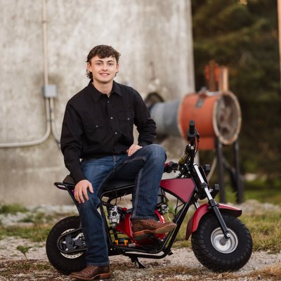Mini Bike Senior Photos Nebraska