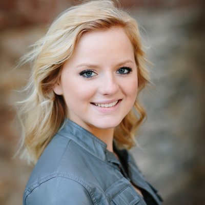 Senior Pics Downtown Lincoln, NE 