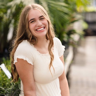 Campbells Nursery Senior Photos