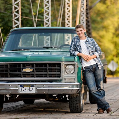 Tuxedo Park Senior Photos Crete NE