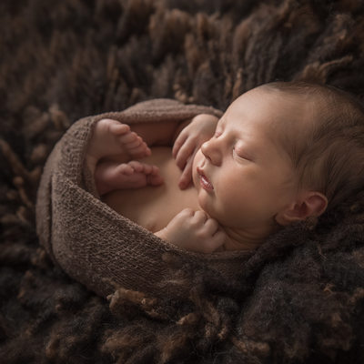 Newborn baby photo shoots south wales