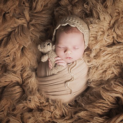 Newborn photography Pontypridd