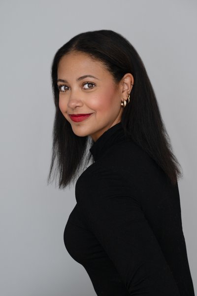 Aimee-V-Photo-Port-St-Joe-headshot-photography