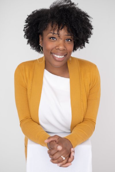 Aimee-VanGelder-Port-St-Joe-headshot-photography