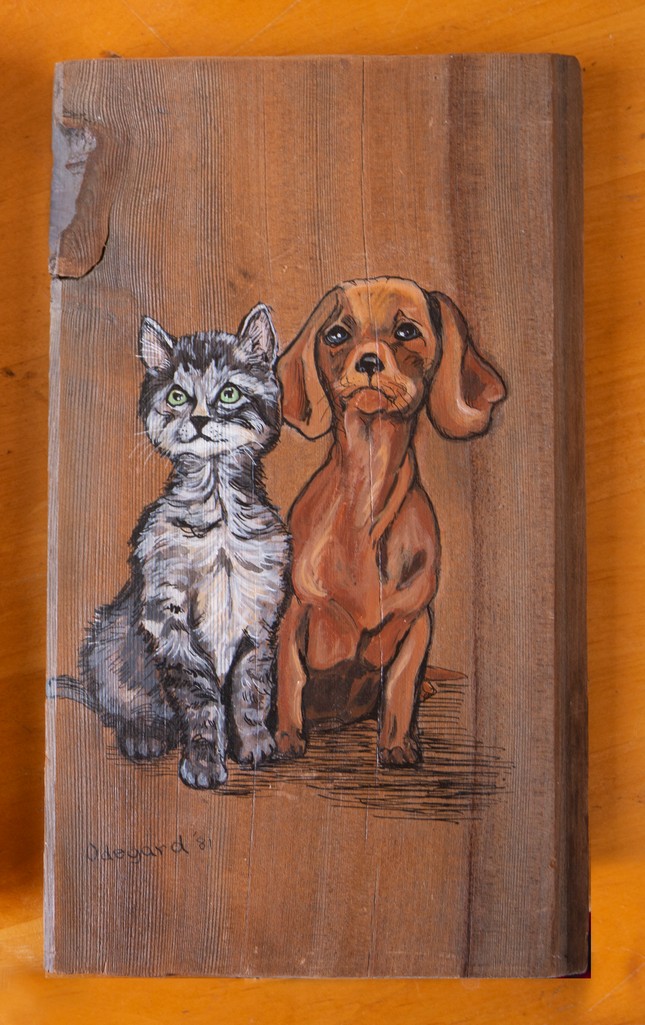 Dog and Cat on Wood