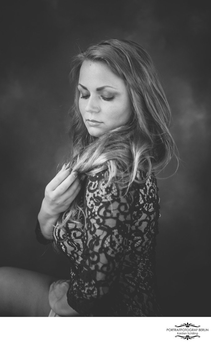 Fotoshooting mit Makeup Vorher Nachher Effekt Umstyling