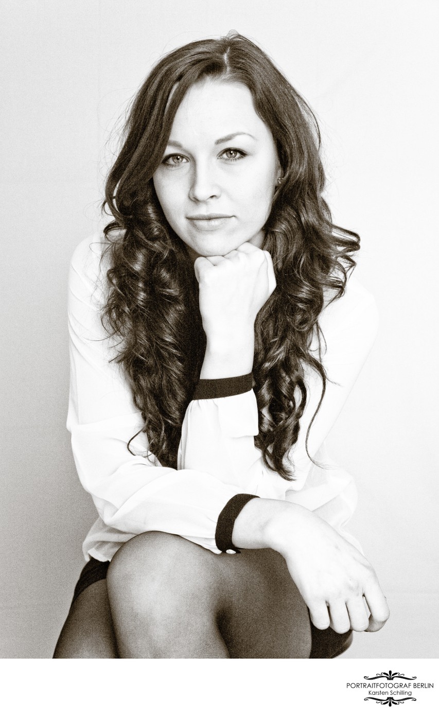 Portrait in Sepia im Fotostudio in Berlin