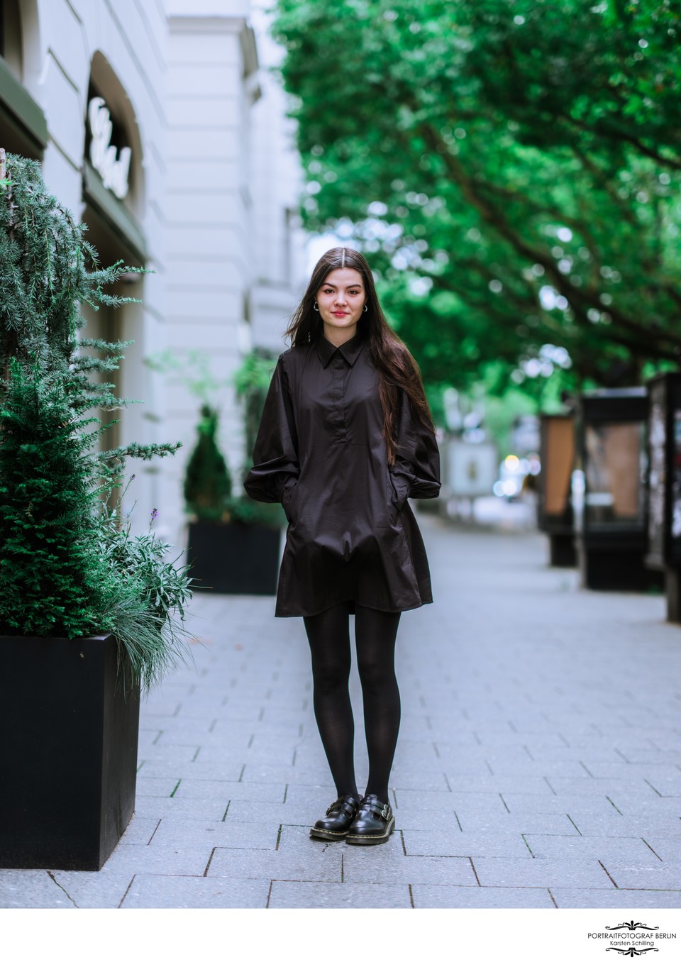 Lucille Fotoshooting im Freien Outdoor Berlin