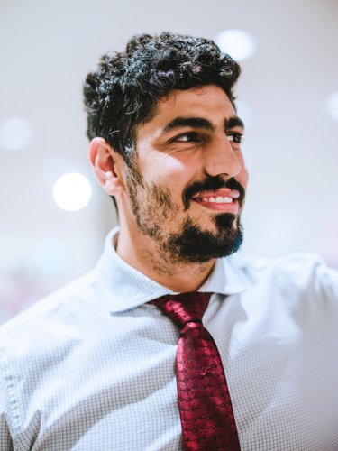 Mitarbeiterfoto Verkäufer Modeladen