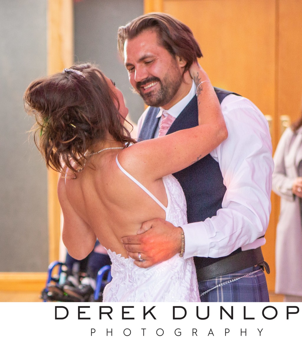 first dance | enterkine house | Derek Dunlop photography