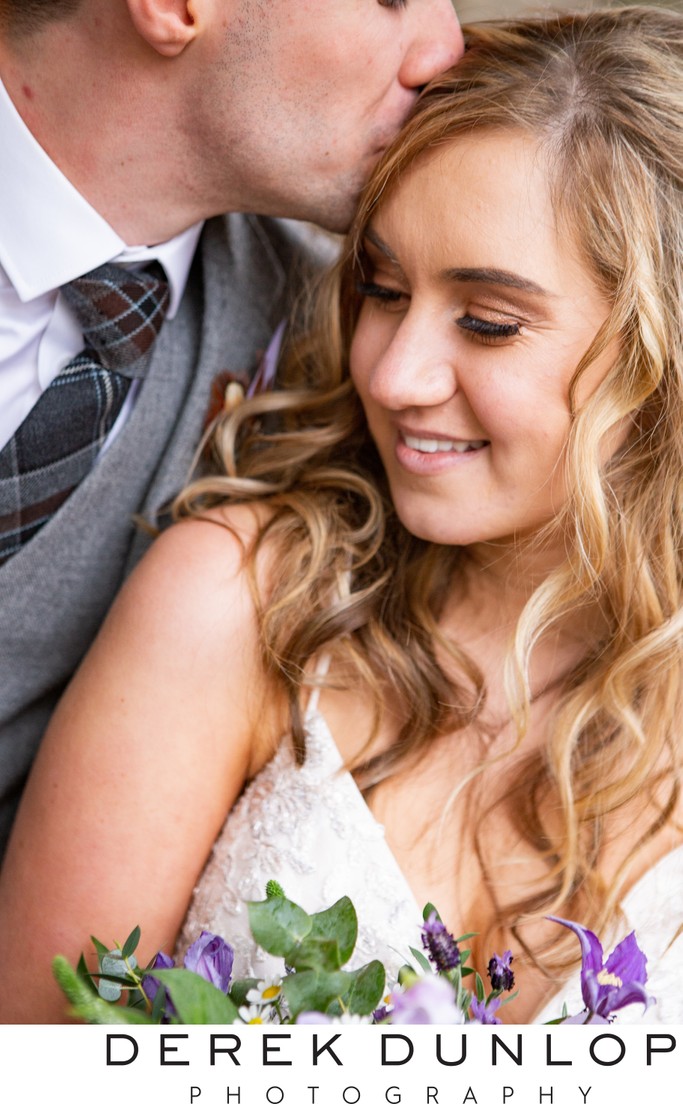 featured in tie the knot scotland wedding couple photo