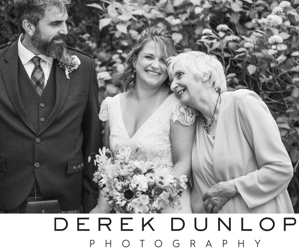 Dumfries Wedding | Candid Family Moment Mabie House