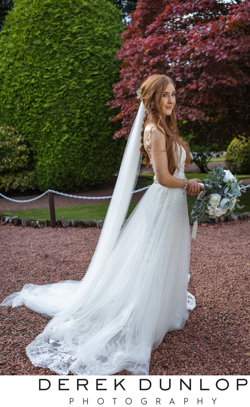 Veil and train gardens Brig o Doon