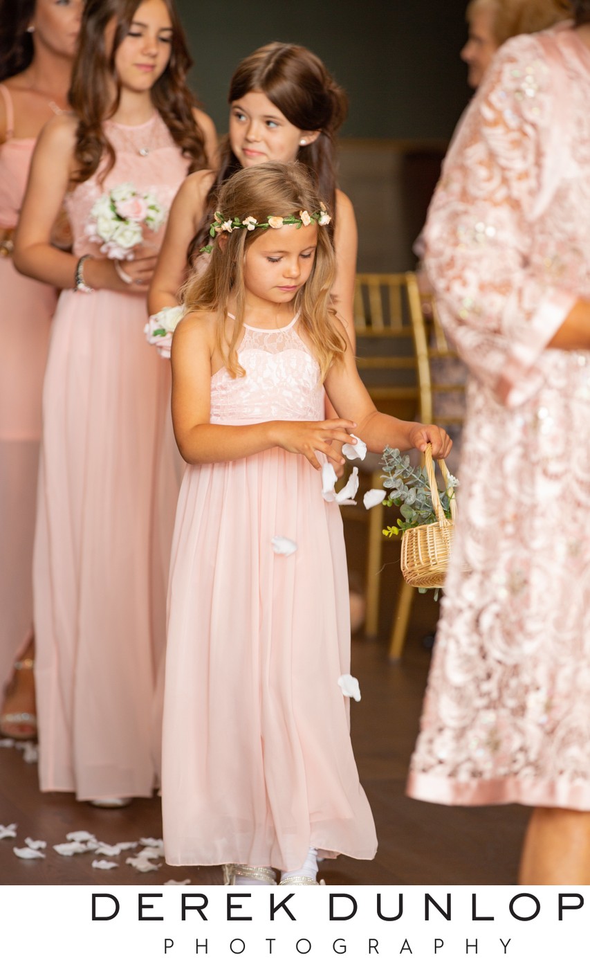 flower girl at enterkine house | Derek Dunlop Photography