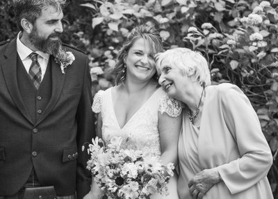 Dumfries Wedding | Candid Family Moment Mabie House