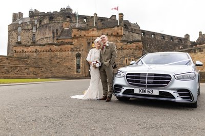 Edinburgh Castle Wedding Photographer | Bride & Groom
