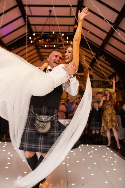 Brig O Doon First Dance | Ayrshire Wedding