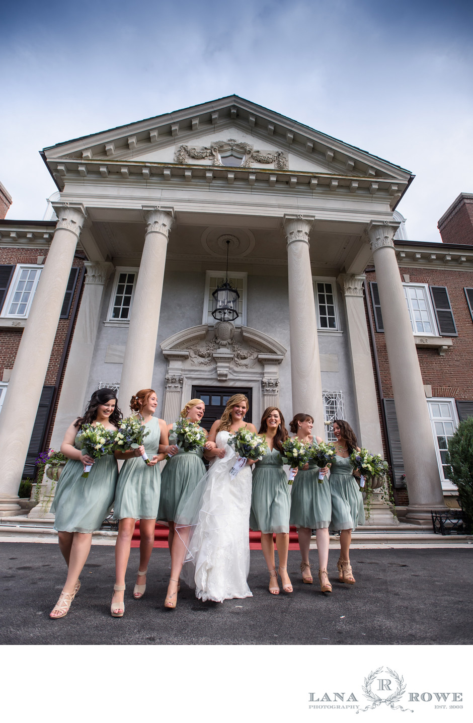 Glen Cove Mansion bride with girls
