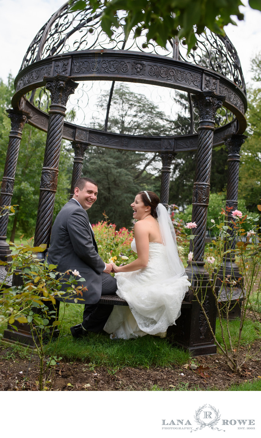 larkfield bride and groom in garden