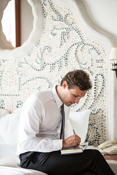 Groom Writing Note for Bride