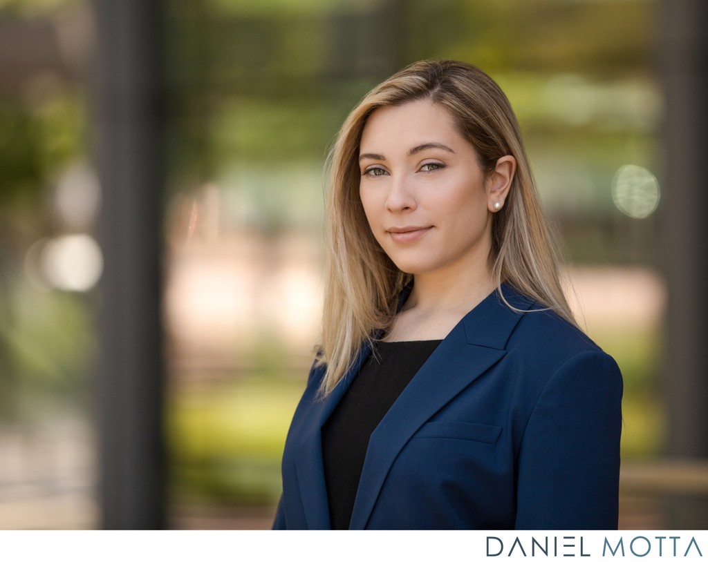 Natural Outdoor Business Headshot in Dallas TX
