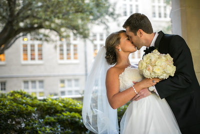 Dallas Newlyweds Kiss at Highland Park United Methodist