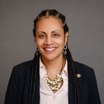 Atlanta Photography Headshot of Woman with Braids